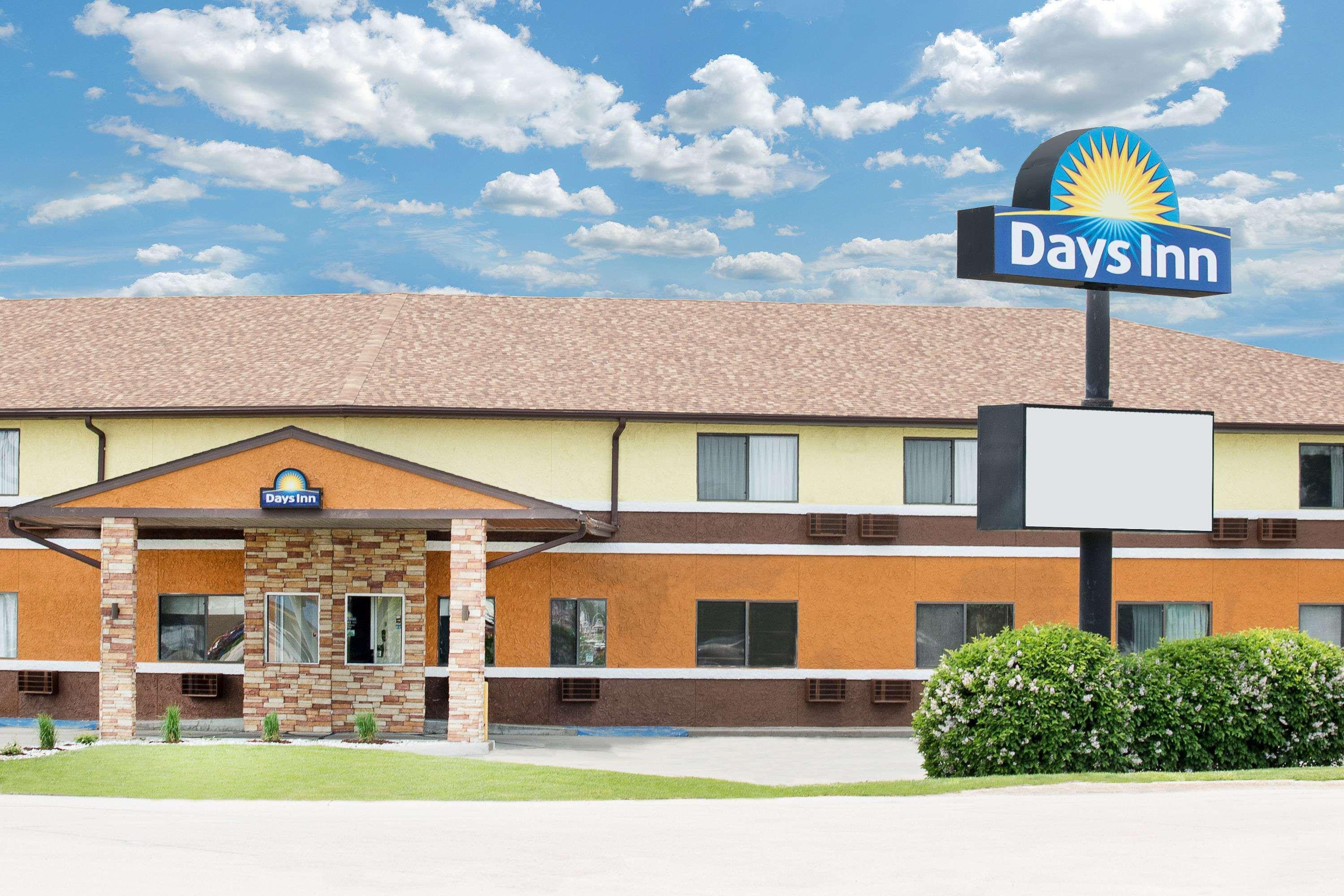 Days Inn By Wyndham York Dış mekan fotoğraf