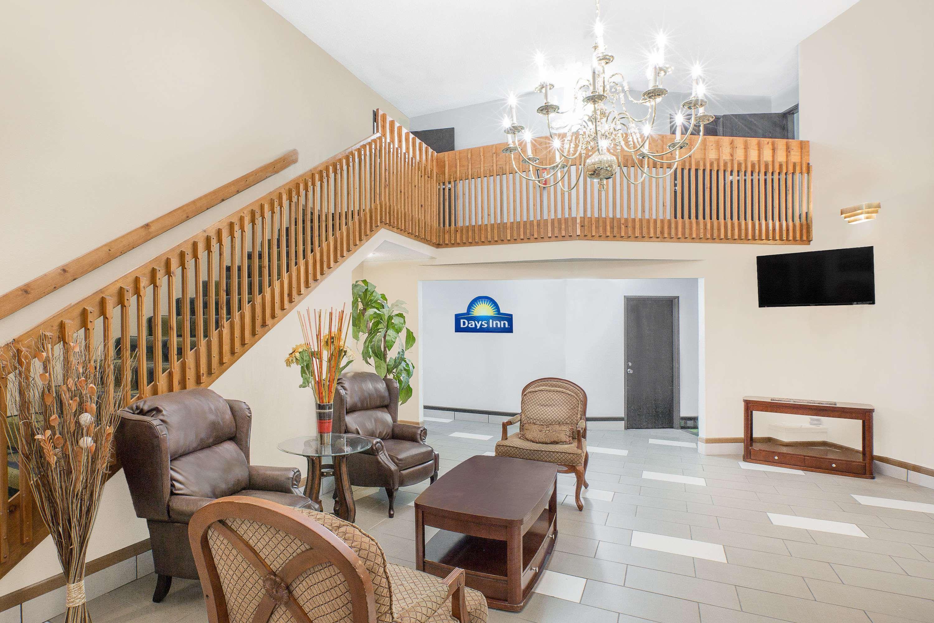 Days Inn By Wyndham York Dış mekan fotoğraf