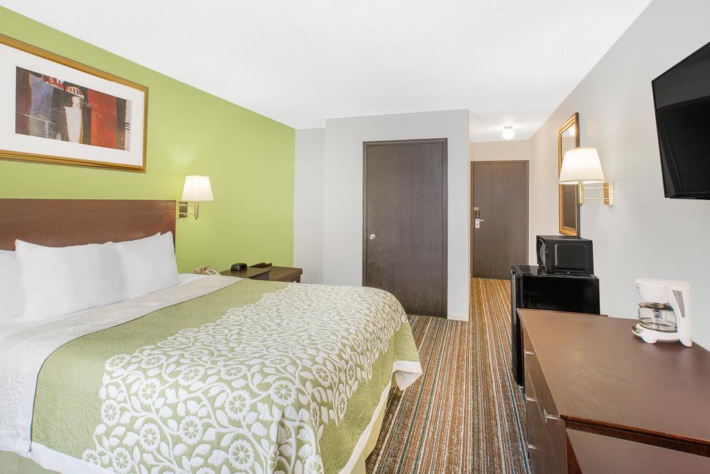 Days Inn By Wyndham York Dış mekan fotoğraf
